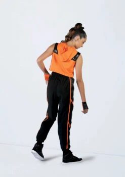 Weissman Hotline Bling -dance costume 14480 ember 0489 28858.1692402500